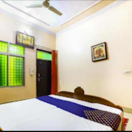Ayang Okum River Bank Bamboo Cottage Kaibortta Gaon Nagargaon Esterno foto